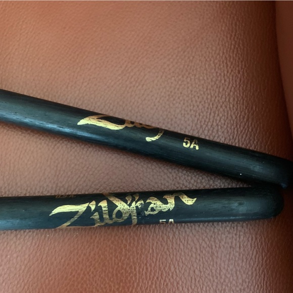 Drumsticks (Black) - Picture 2 of 10